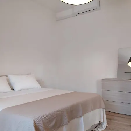 Pensionat Le Ortensie Di Lara 3*